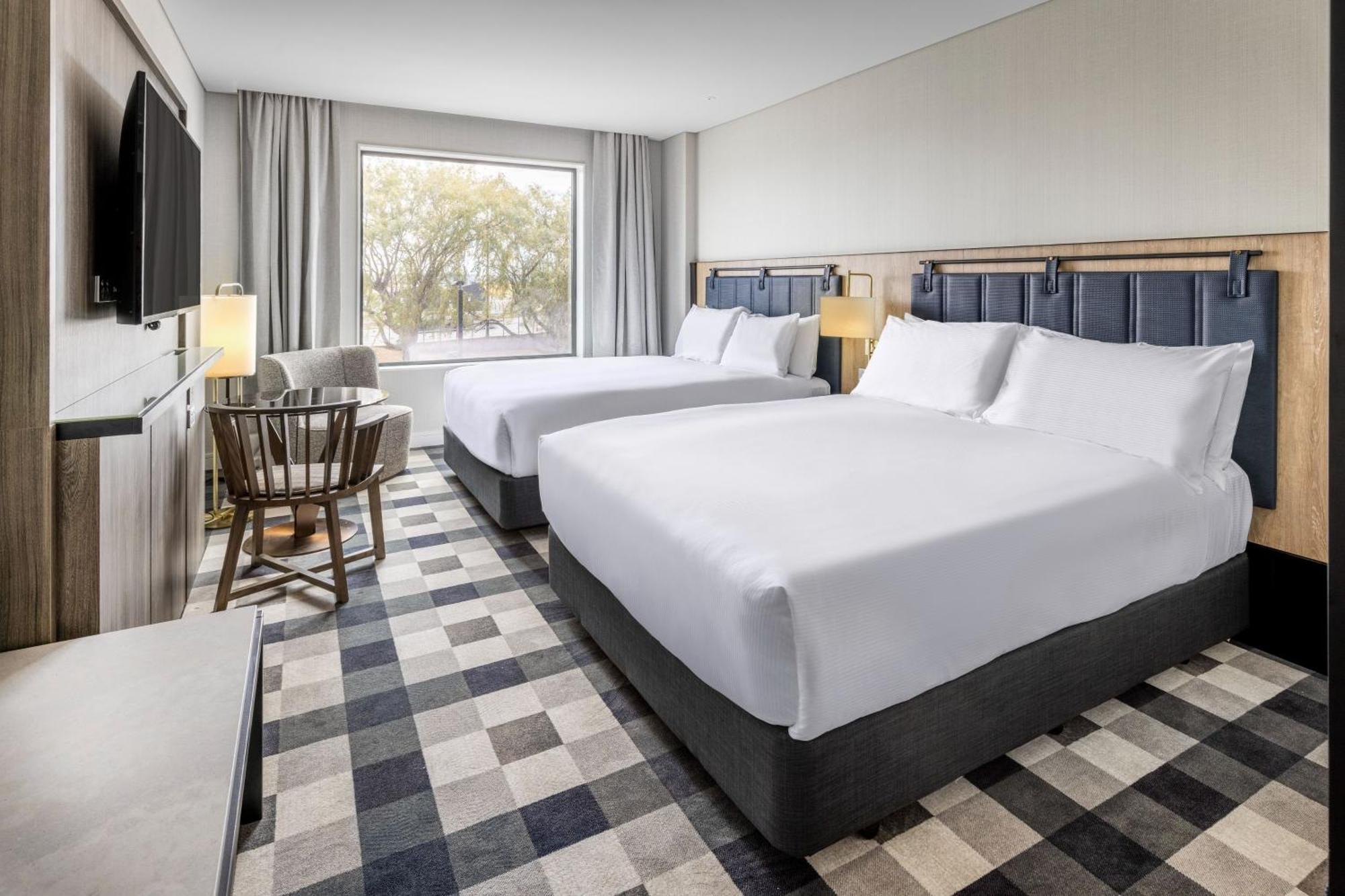 Doubletree By Hilton Auckland Karaka Hotel Bagian luar foto