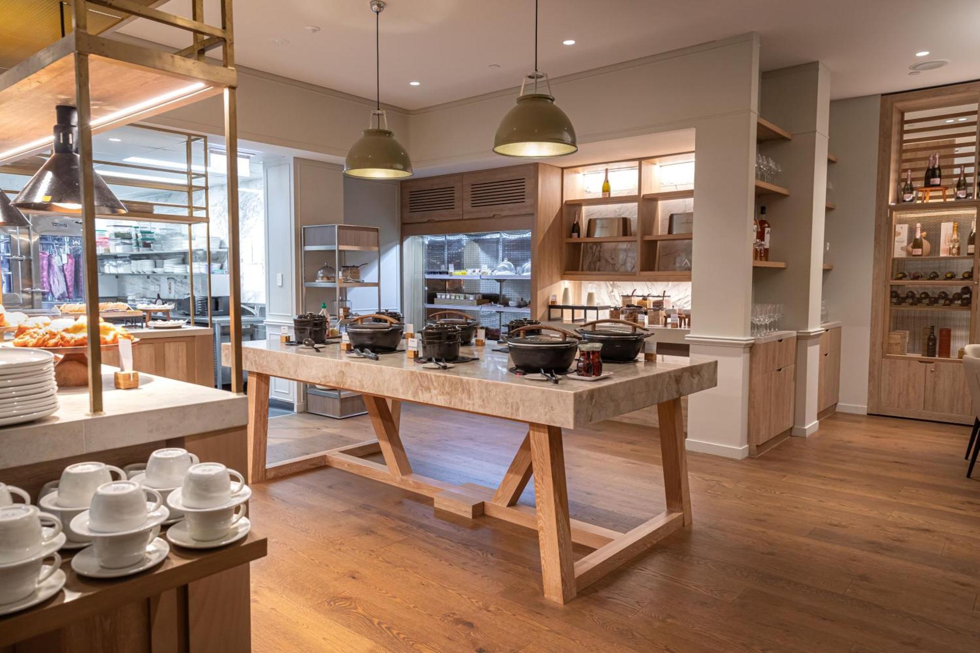Doubletree By Hilton Auckland Karaka Hotel Bagian luar foto