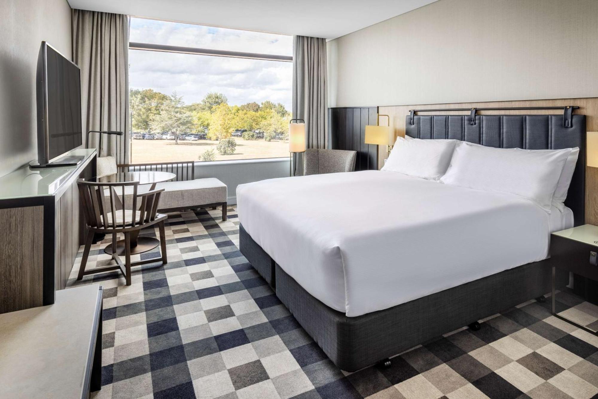 Doubletree By Hilton Auckland Karaka Hotel Bagian luar foto