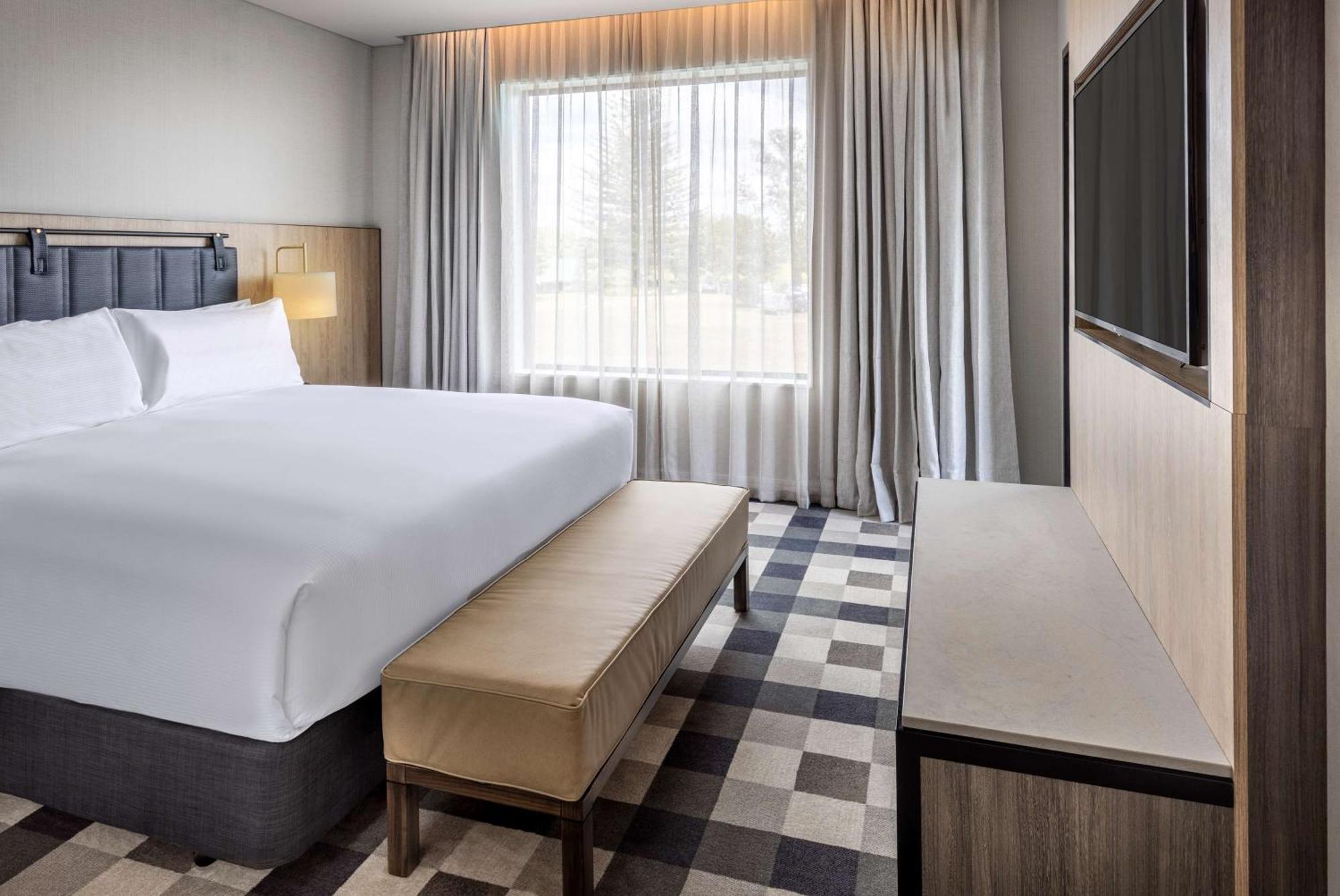 Doubletree By Hilton Auckland Karaka Hotel Bagian luar foto