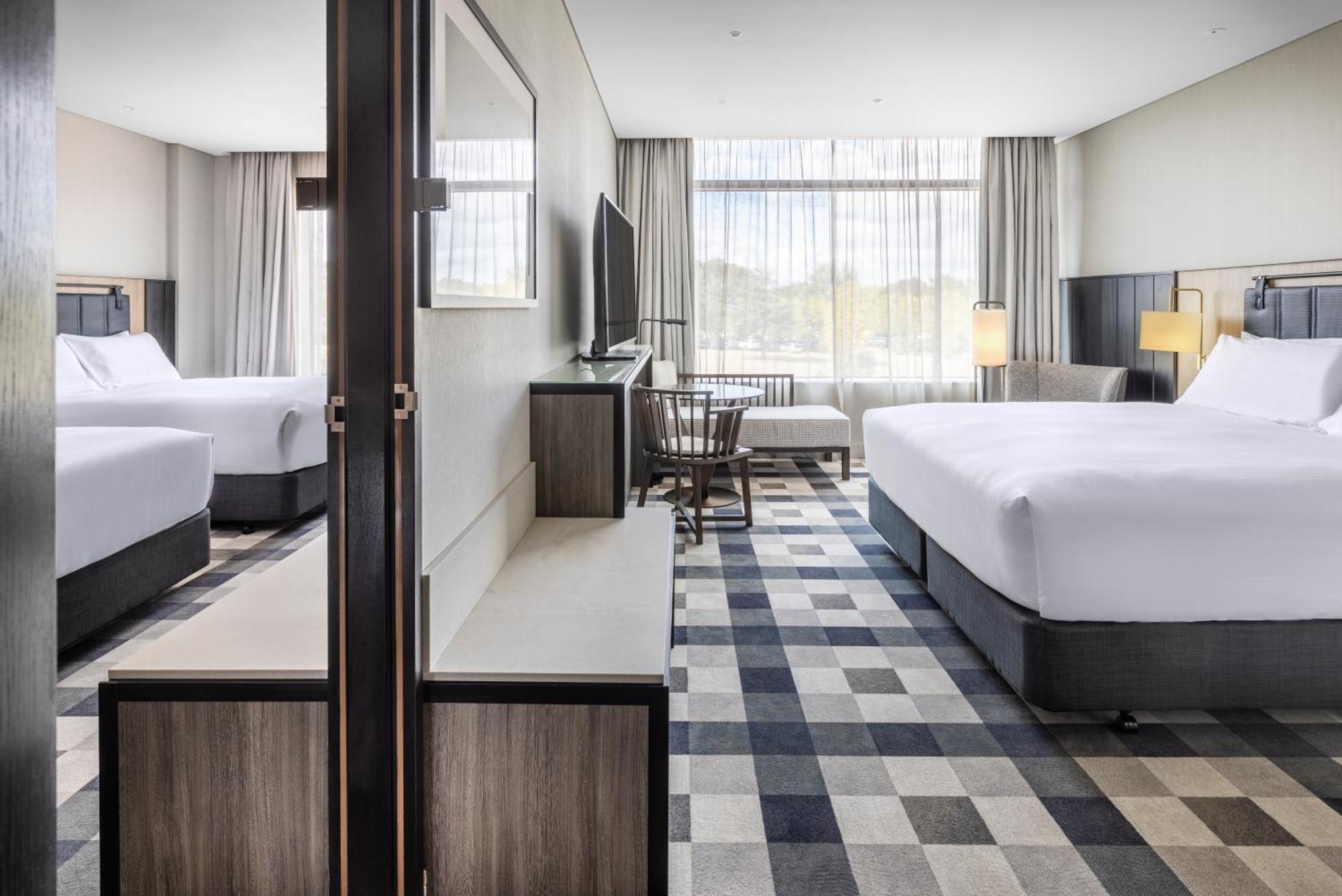 Doubletree By Hilton Auckland Karaka Hotel Bagian luar foto