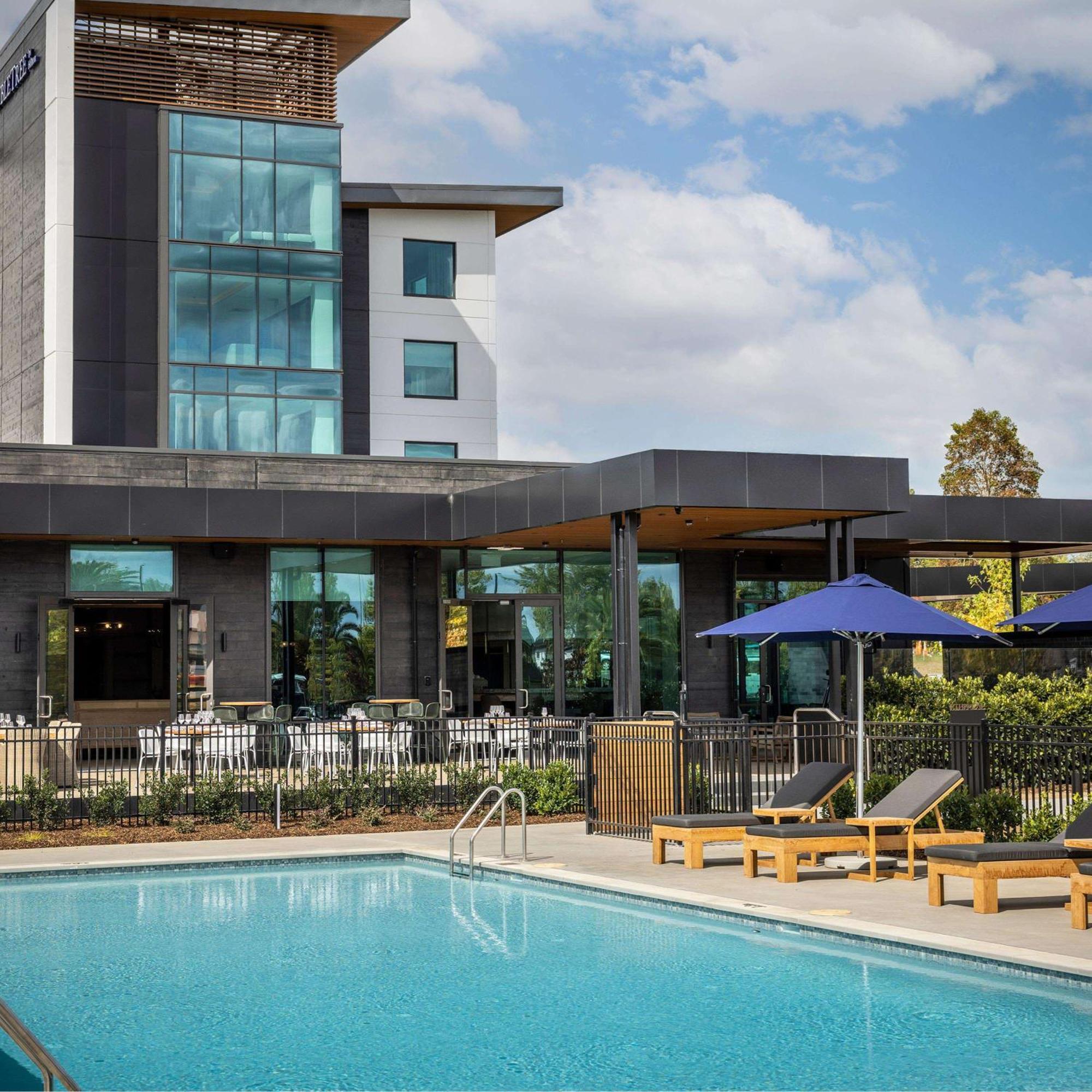 Doubletree By Hilton Auckland Karaka Hotel Bagian luar foto